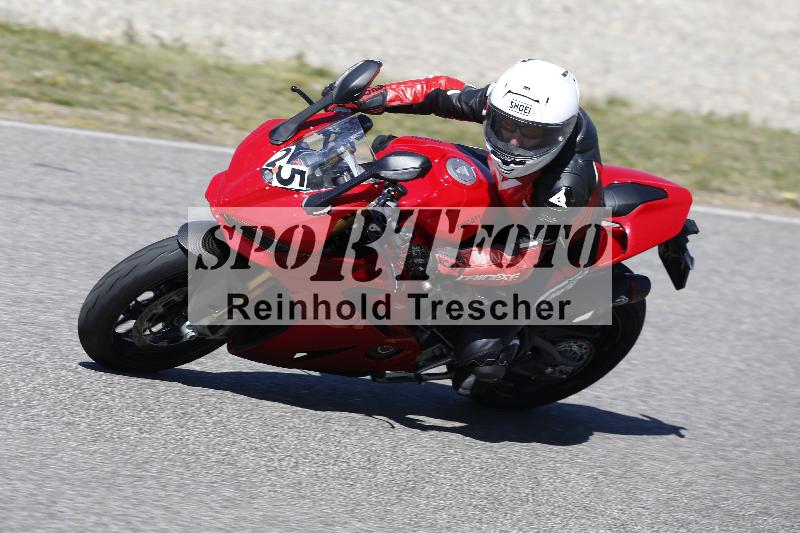 /06 08.04.2026 Cornu Master School ADR/Gruppe rot/25